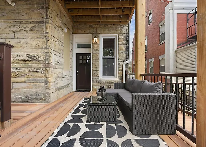 Netflix+bbq+free Parking Near Shops In East Liberty Pittsburgh