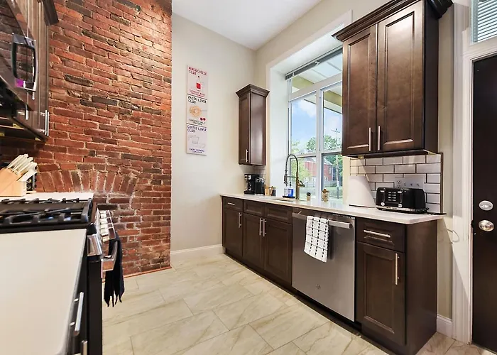 Netflix+bbq+free Parking Near Shops In East Liberty * Pittsburgh