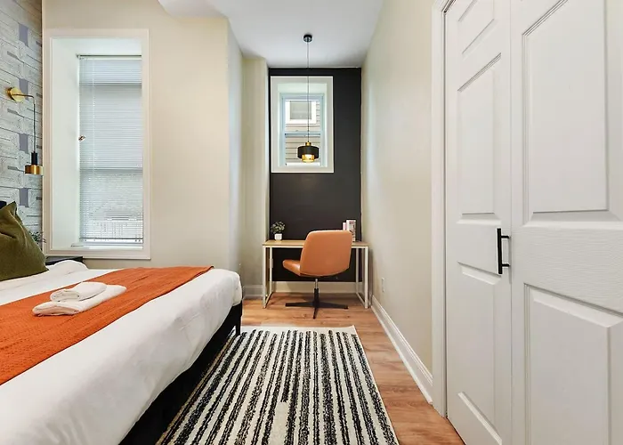 Netflix+bbq+free Parking Near Shops In East Liberty