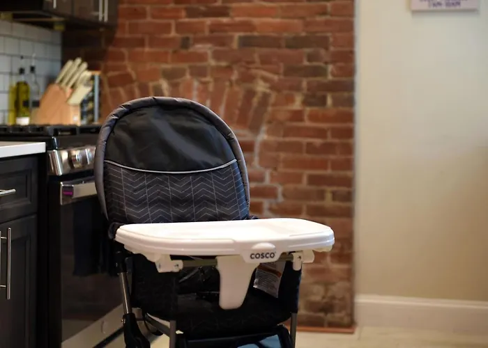 Netflix+bbq+free Parking Near Shops In East Liberty Apartment Pittsburgh