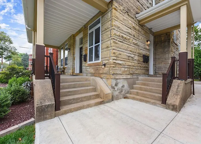 Netflix+bbq+free Parking Near Shops In East Liberty